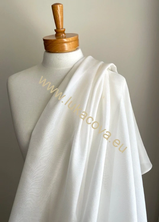 100% hedvábí metráž - HABOTAI 12, š. 114cm